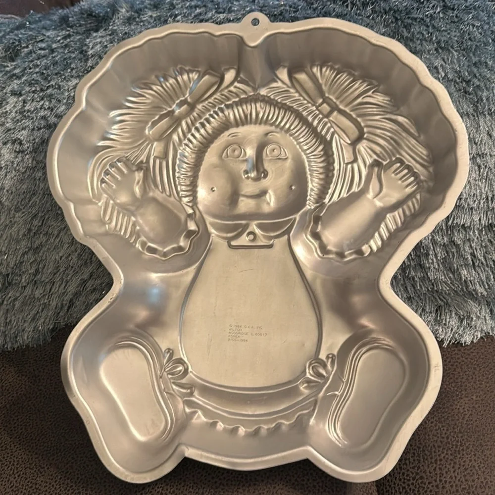 Vintage 1984 Wilton Cabbage Patch Kids Cake Pan